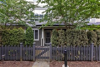 Photo 1: 46 8138 204 Street in Langley: Willoughby Heights Townhouse for sale in "Asbhury & Oak North" : MLS®# R2726315