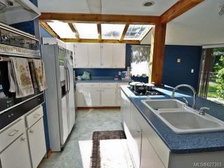 Photo 3: 3827 Charlton Dr in BOWSER: PQ Qualicum North House for sale (Parksville/Qualicum)  : MLS®# 627303