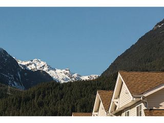 Photo 13: # 61 1821 WILLOW CR in Squamish: Garibaldi Estates Townhouse for sale in "GARIBALDI ESTATES -Willow Villa" : MLS®# V1045159