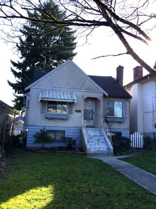 Photo 1: 1270 KELOWNA Street in Vancouver: Renfrew VE House for sale (Vancouver East)  : MLS®# R2446967