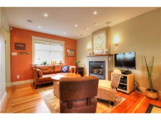 Photo 5: 2350 E 4TH Avenue in Vancouver: Grandview VE House for sale in "COMMERCIAL DRIVE" (Vancouver East)  : MLS®# V1059472