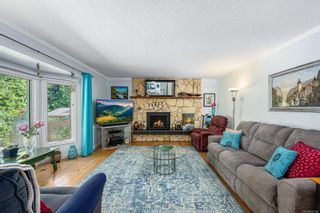 Photo 9: 1017 Sylvan Rd in Comox: CV Comox Peninsula House for sale (Comox Valley)  : MLS®# 933128