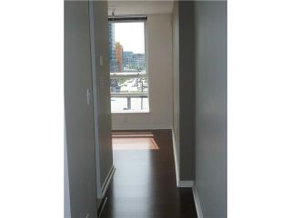 Photo 3: 805 928 BEATTY Street in Vancouver: Downtown VW Condo for sale in "THE MAX" (Vancouver West)  : MLS®# V849610