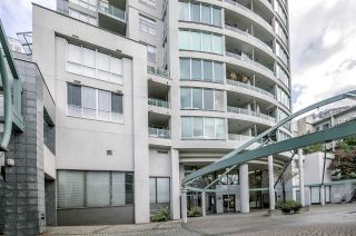 Photo 2: 1409 1500 HOWE Street in Vancouver: Yaletown Condo for sale in "THE DISCOVERY" (Vancouver West)  : MLS®# R2119091