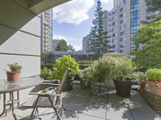 Photo 10: 113 3098 GUILDFORD Way in Coquitlam: North Coquitlam Condo for sale in "MARLBOROUGH HOUSE" : MLS®# R2398699