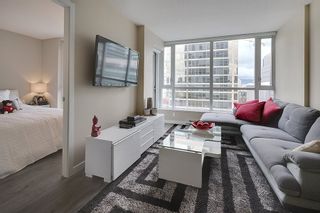 Photo 7: 1202 833 SEYMOUR Street in Vancouver: Downtown VW Condo for sale in "CAPITOL RESIDENCES" (Vancouver West)  : MLS®# R2066603