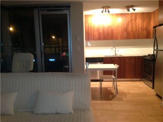 Photo 2: 304 1030 W BROADWAY in Vancouver: Fairview VW Condo for sale in "La Colomba" (Vancouver West)  : MLS®# V1047404