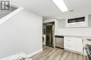 Photo 21: 2564 SEVERN AVENUE in Ottawa: House for sale : MLS®# 1388065