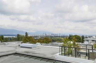 Photo 18: 401 3637 W 17TH Avenue in Vancouver: Dunbar Townhouse for sale in "HIGHBURY HOUSE" (Vancouver West)  : MLS®# R2311550