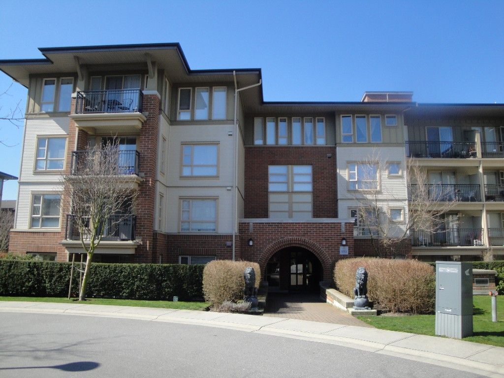 Main Photo: 2113 5113 GARDEN CITY Road in Richmond: Brighouse Condo for sale in "LIONS PARK" : MLS®# V939182