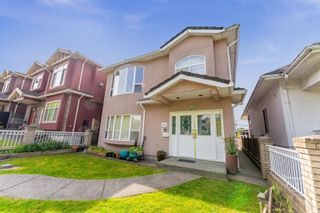 Photo 3: 1020 E 38TH Avenue in Vancouver: Fraser VE House for sale (Vancouver East)  : MLS®# R2883713