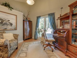 Photo 21: 542 Latoria Rd in Colwood: Co Olympic View House for sale : MLS®# 954517