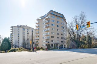 Photo 20: 604 1930 MARINE Drive in West Vancouver: Ambleside Condo for sale in "Park Marine" : MLS®# R2864982
