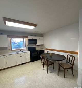 Photo 4: 705 Donald Street in Hudson Bay: Residential for sale : MLS®# SK913463