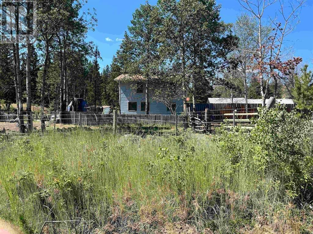 Main Photo: 9573 CARIBOO HWY 97 in Clinton: House for sale : MLS®# 168901