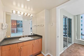 Photo 17: 803 910 BEACH Avenue in Vancouver: Yaletown Condo for sale in "The Meridian" (Vancouver West)  : MLS®# R2641855