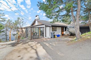 Photo 3: 7130 Mark Lane in Central Saanich: CS Willis Point House for sale : MLS®# 838265