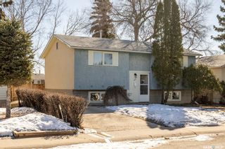 Photo 1: 68 Roberts Place in Regina: Mount Royal RG Residential for sale : MLS®# SK963294