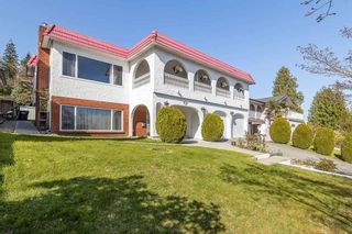 Photo 2: 394 DARTMOOR Drive in Coquitlam: Coquitlam East House for sale in "DARTMOOR" : MLS®# R2578962