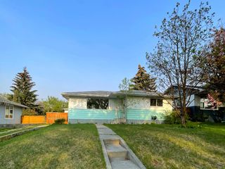 Main Photo: 5419 Centre A Street NE in Calgary: Thorncliffe Detached for sale : MLS®# A2050240