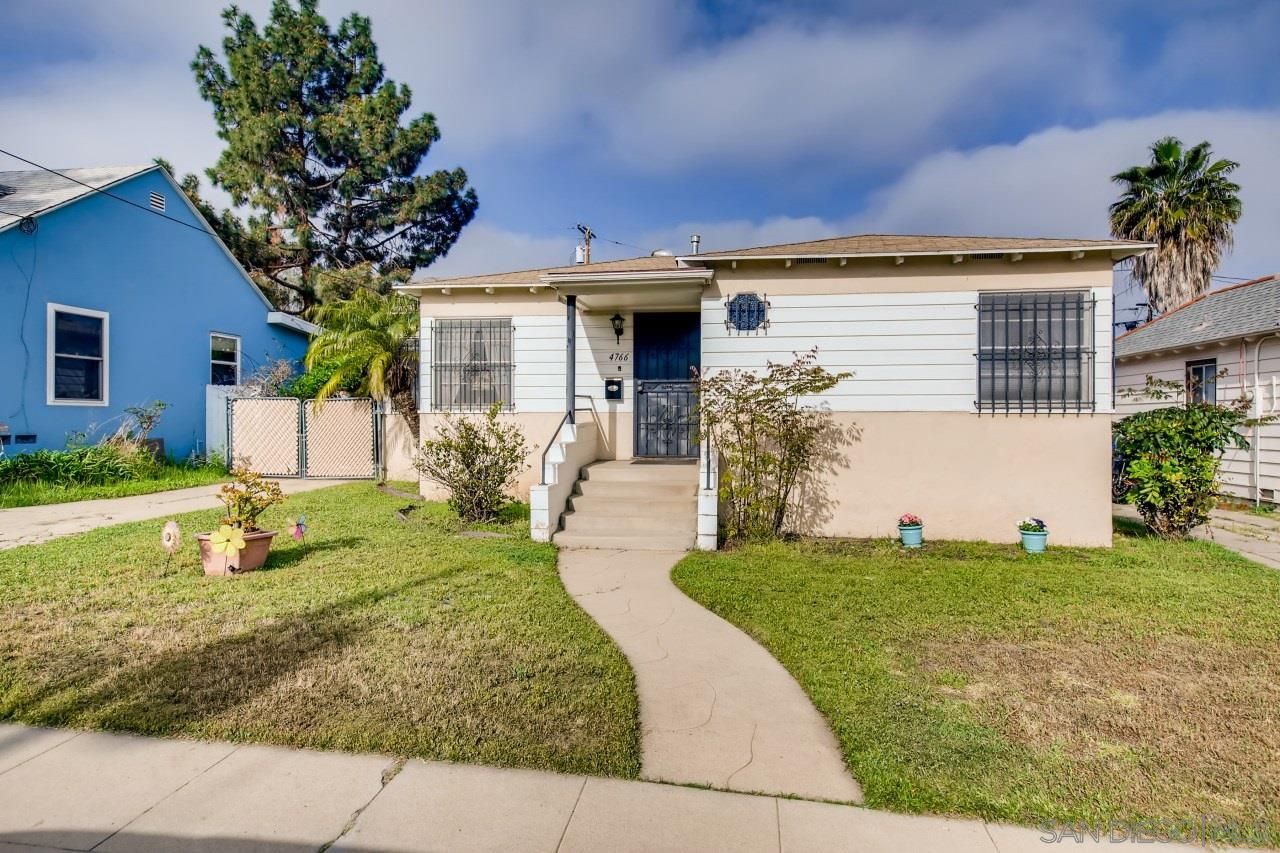 Main Photo: SAN DIEGO House for sale : 3 bedrooms : 4766 67th St.
