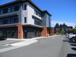 Photo 4: 202 6545 Portsmouth Rd in Nanaimo: Na North Nanaimo Office for sale : MLS®# 876893