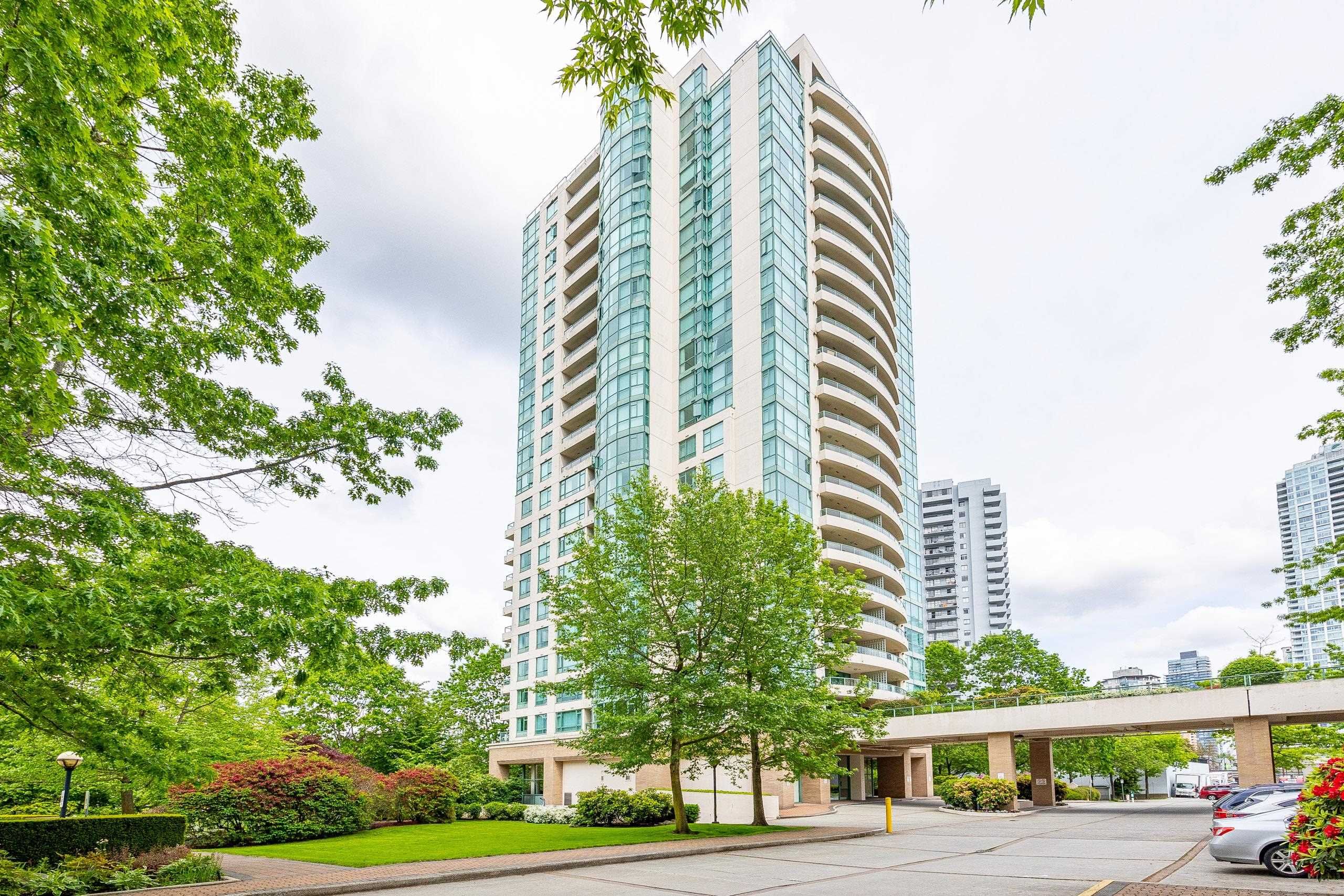 Main Photo: 805 5833 WILSON Avenue in Burnaby: Central Park BS Condo for sale (Burnaby South)  : MLS®# R2711665