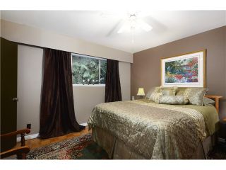 Photo 5: 2237 HYANNIS Drive in North Vancouver: Blueridge NV House for sale in "BLUERIDGE" : MLS®# V1030000