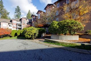Photo 35: 201 1140 STRATHAVEN Drive in North Vancouver: Northlands Condo for sale in "Strathaven" : MLS®# R2836451