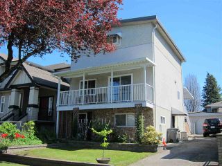 Photo 1: 4656 RAVINE Street in Vancouver: Collingwood VE House for sale (Vancouver East)  : MLS®# R2107811