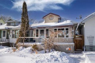 Photo 1: 668 Ingersoll Street in Winnipeg: Residential for sale (5C)  : MLS®# 202102559