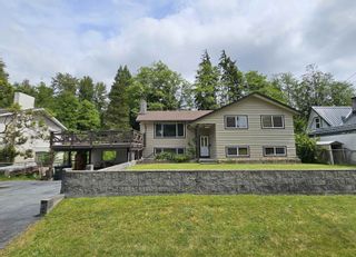 Main Photo: 40444 CHEAKAMUS Way in Squamish: Garibaldi Estates House for sale : MLS®# R2890290