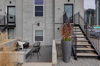 Photo 2: 112 18 Avenue SE in Calgary: Mission Row/Townhouse for sale : MLS®# A2116766