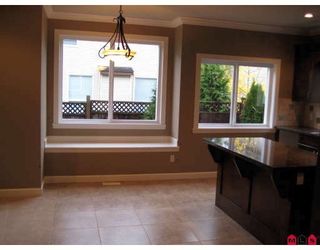 Photo 7: 7259 196A Street in Langley: Willoughby Heights House for sale : MLS®# F2904904