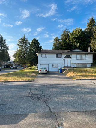 Photo 2: 32393 EMERALD Avenue in Abbotsford: Abbotsford West House for sale : MLS®# R2782913