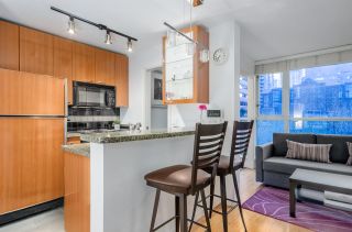 Photo 8: 607 1068 HORNBY Street in Vancouver: Downtown VW Condo for sale in "The Canadian" (Vancouver West)  : MLS®# R2249866