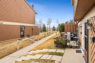Photo 5: 23 4940 39 Avenue SW in Calgary: Glenbrook Row/Townhouse for sale : MLS®# A1201654