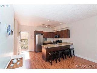 Photo 5: 2103 Greenhill Rise in VICTORIA: La Bear Mountain Row/Townhouse for sale (Langford)  : MLS®# 758262
