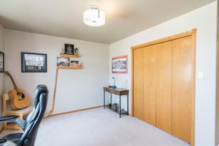 Photo 23: 266 Orchard Hill Drive in Winnipeg: Royalwood Residential for sale (2J)  : MLS®# 202216407