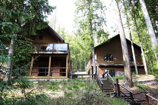 Photo 1: 8675 Squilax Anglemont Highway: St. Ives House for sale (North Shuswap)  : MLS®# 10112101