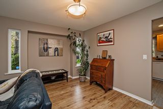Photo 7: 7765 DUNSMUIR Street in Mission: Mission BC House for sale : MLS®# R2094625