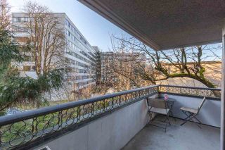 Photo 16: 412 1405 W 15TH Avenue in Vancouver: Fairview VW Condo for sale in "LANDMARK GRAND" (Vancouver West)  : MLS®# R2332082