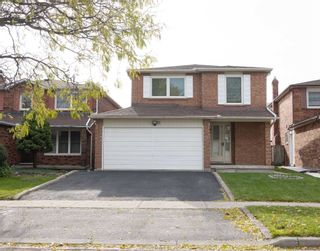 Photo 1: 11 Parsonage Drive in Toronto: Malvern House (2-Storey) for lease (Toronto E11)  : MLS®# E5431017
