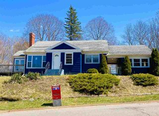 Photo 1: 10 PALMETER Avenue in Kentville: 404-Kings County Residential for sale (Annapolis Valley)  : MLS®# 202007347