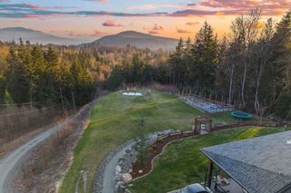 Photo 5: 5108 CEDARWOOD Court in Abbotsford: Sumas Mountain House for sale : MLS®# R2861095