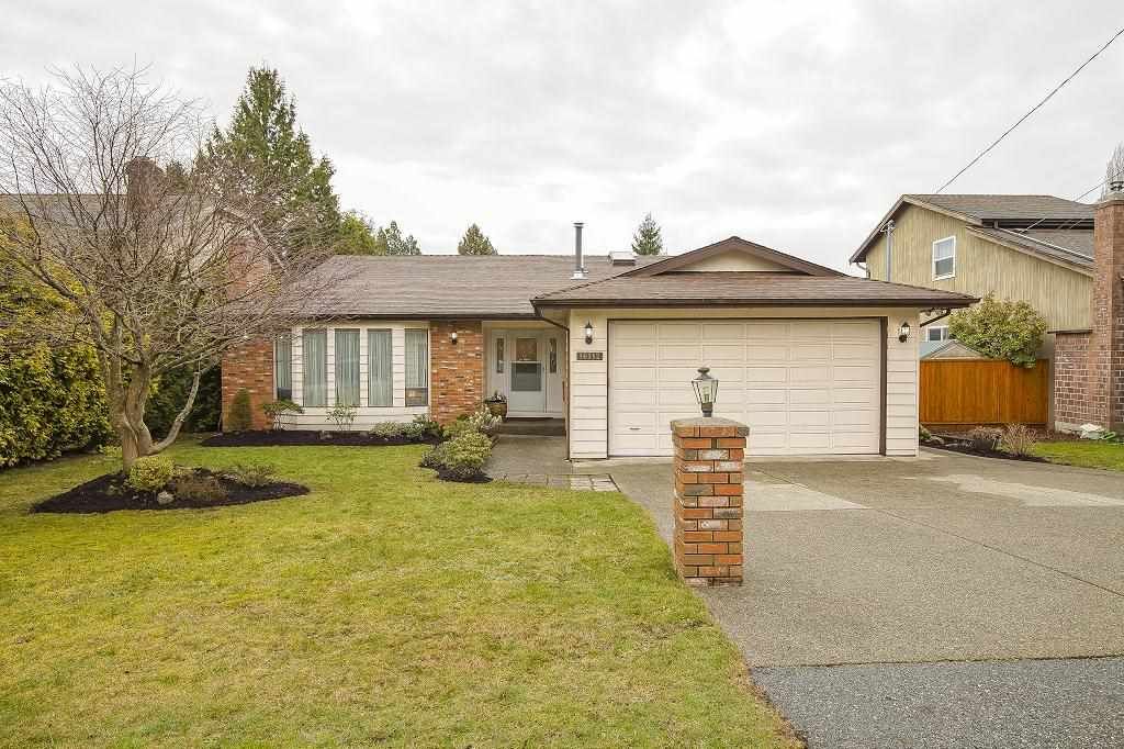 Main Photo: 16112 10 Avenue in Surrey: King George Corridor House for sale in "South Meridian/ McNally Creek" (South Surrey White Rock)  : MLS®# R2436037