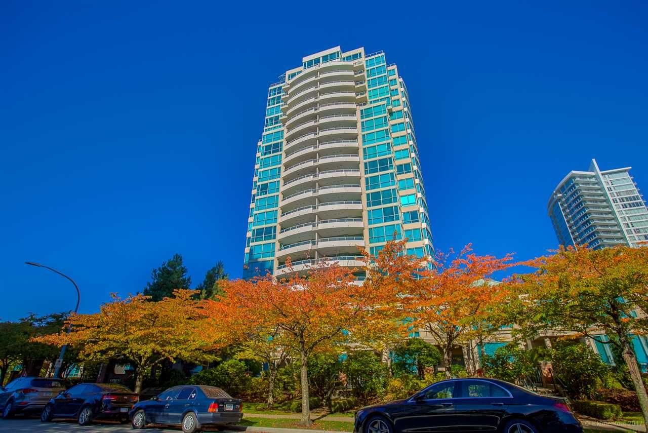 Main Photo: 1904 6611 SOUTHOAKS Crescent in Burnaby: Highgate Condo for sale (Burnaby South)  : MLS®# R2216426