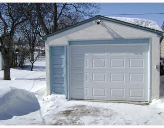 Photo 2:  in WINNIPEG: East Kildonan Residential for sale (North East Winnipeg)  : MLS®# 2903730
