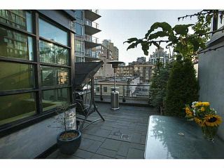 Photo 1: 315 1255 SEYMOUR Street in Vancouver: Downtown VW Townhouse for sale in "The Elan" (Vancouver West)  : MLS®# V1077114