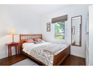 Photo 15: 1085 E 15TH AV in Vancouver: Mount Pleasant VE House for sale (Vancouver East)  : MLS®# V1012064